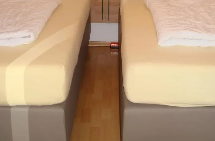 Apartment Am *